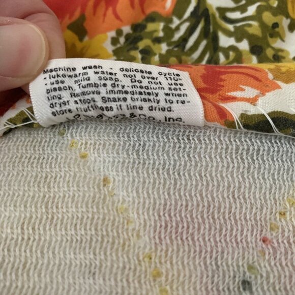 Floral Quilted Bedspread Mod 70’s Retro Queen 96” x 105” Tastemaker - Picture 4 of 4